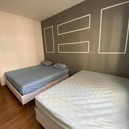 Apartamento Guaruja Pitangueiras 50 Metros Da Praia. Exterior foto